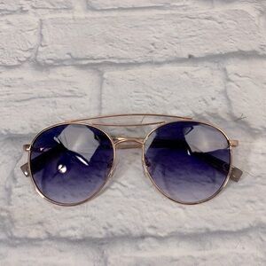 American Eagle aviation sunglasses Gold frame with blue tint lens